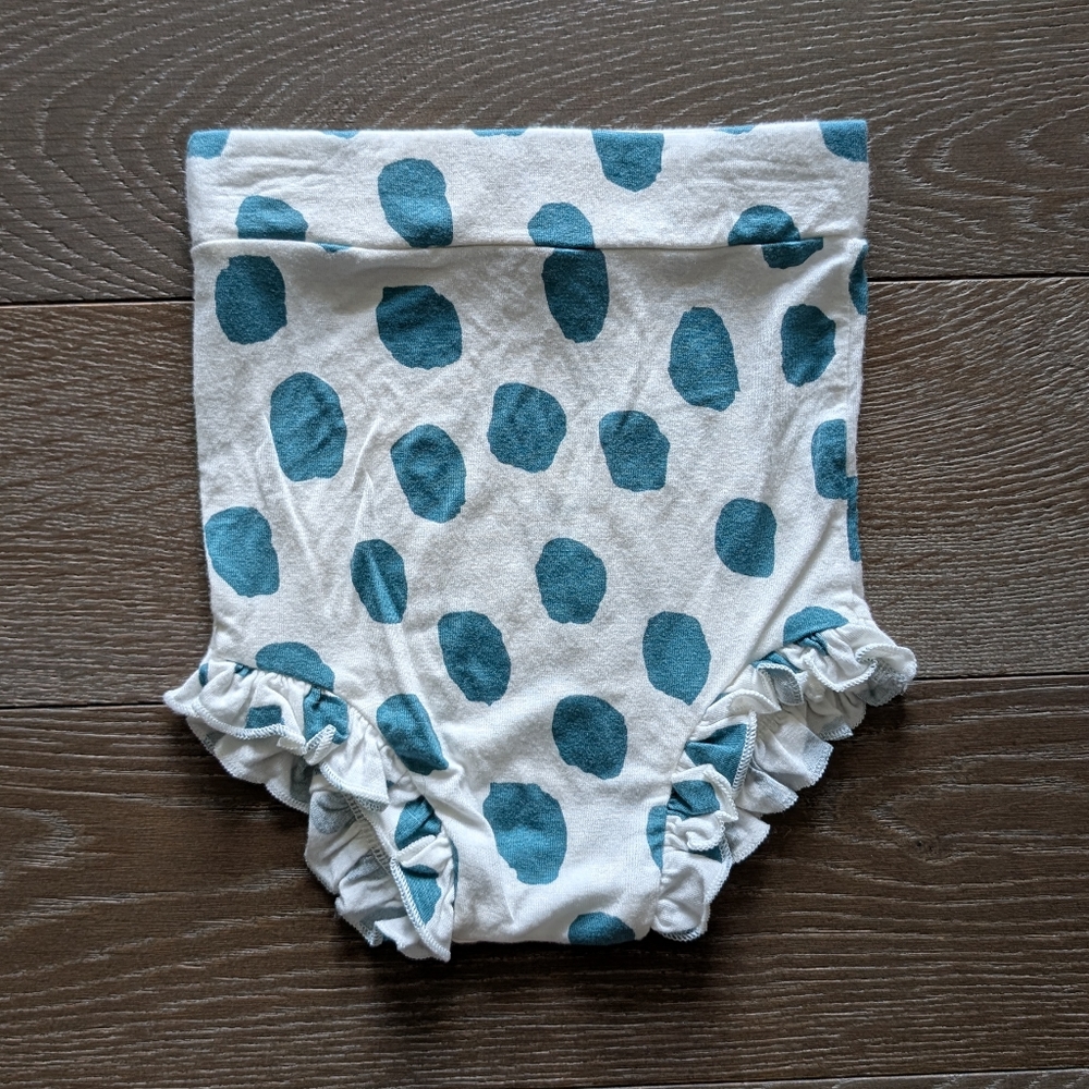 3/$15 - Spearmint Love Polka Dot Ruffle Bloomer Size 12-18 Months